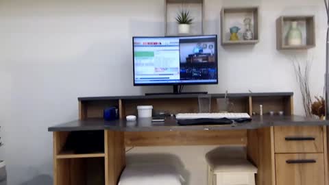 Snapshot of classy_medeeea chatting on December 2024 06:33:01 AM Deea xxx online show from December 2024 06:33:01 AM