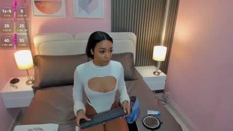 Snapshot of clawdeen__wolf chatting on September 2025 07:57:02 PM clauwdeen wolf online show from September 2025 07:57:02 PM