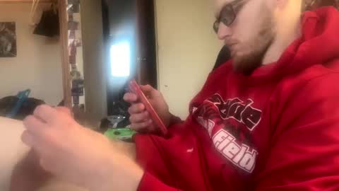 Snapshot of cleatus27 chatting on December 2024 09:56:01 PM cleatus27 online show from December 2024 09:56:01 PM