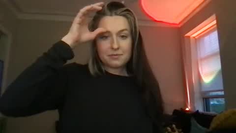 Snapshot of clemmy6699 chatting on October 2025 10:45:02 PM clemmy and bane online show from October 2025 10:45:02 PM