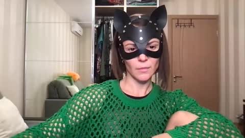 Snapshot of cleo_catra chatting on September 2025 03:39:01 PM cleo_catra online show from September 2025 03:39:01 PM