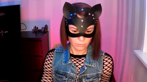 Snapshot of cleo_catra chatting on October 2025 12:09:02 PM cleo_catra online show from October 2025 12:09:02 PM