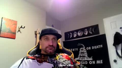 Snapshot of clintwood12 chatting on January 2025 07:52:01 AM chad online show from January 2025 07:52:01 AM
