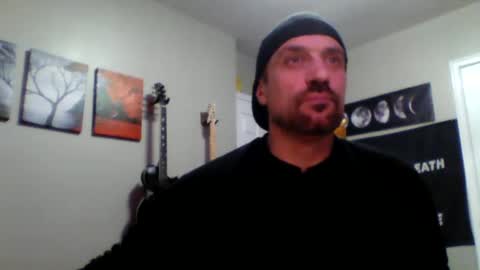 Snapshot of clintwood12 chatting on January 2025 05:44:02 AM chad online show from January 2025 05:44:02 AM