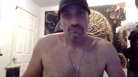 Snapshot of clintwood12 chatting on September 2025 04:39:02 AM chad online show from September 2025 04:39:02 AM