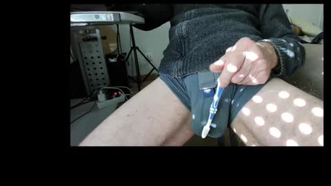 clitvulvanus online show from November 2025 11:32:01 AM