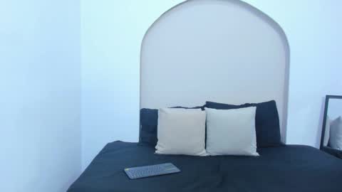 Snapshot of cloe_amazingg chatting on December 2024 09:44:01 PM Cloe online show from December 2024 09:44:01 PM