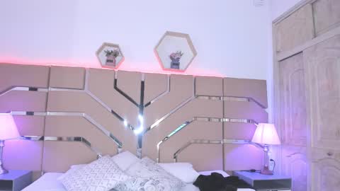 Cloe Online de 600 a 1400 online show from February 2025 11:25:02 AM