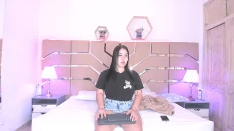 Cloe Online de 600 a 1400 online show from February 2025 11:28:02 AM