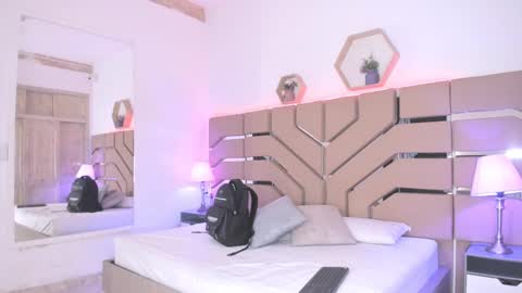 Cloe Online de 600 a 1400 online show from September 2025 11:22:02 AM