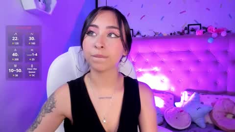Cloe  online show from February 2025 02:42:02 AM