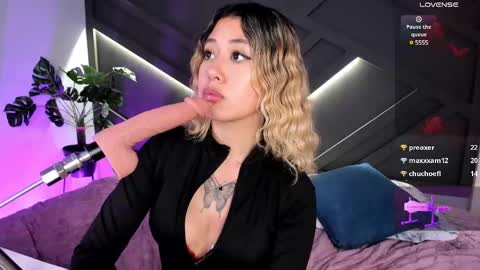 cloe_palmeer online show from February 2025 12:25:01 AM