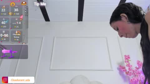 cloedurant online show from September 2025 08:13:02 PM