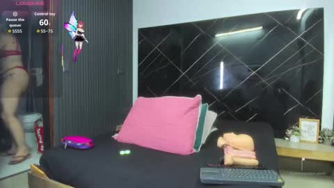 Snapshot of cloee_rabbyt chatting on October 2025 10:56:02 AM CLOE online show from October 2025 10:56:02 AM