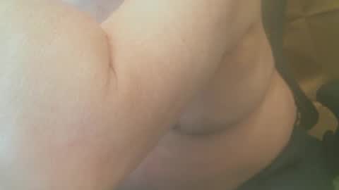 clouds8888 online show from October 2025 07:56:02 PM