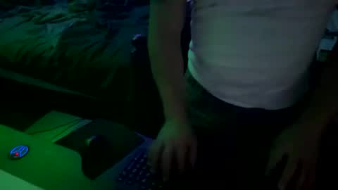 Cloudy Dayz online show from December 2025 12:15:02 AM