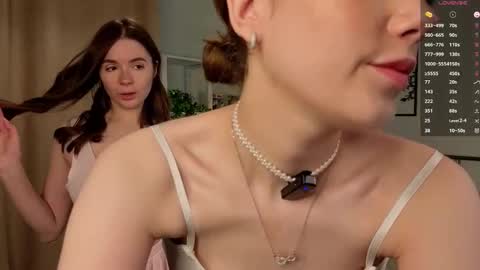 Kira online show from September 2025 01:11:01 AM