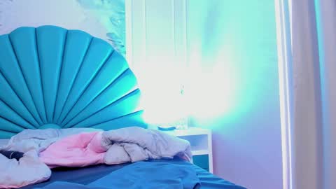 Eilyn online show from January 2025 02:58:01 PM