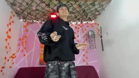 Snapshot of club_latinboys chatting on September 2025 03:06:01 PM club_latinboys online show from September 2025 03:06:01 PM