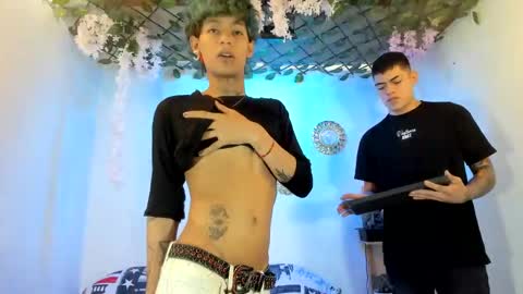 Snapshot of club_latinboys chatting on October 2025 03:07:01 PM club_latinboys online show from October 2025 03:07:01 PM