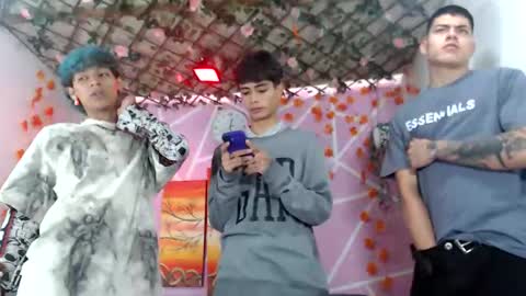 Snapshot of club_latinboys chatting on October 2025 03:36:02 PM club_latinboys online show from October 2025 03:36:02 PM