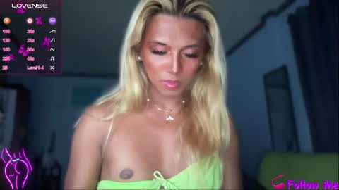 Snapshot of cockprincess_dianna chatting on December 2024 02:27:01 PM PrincessDianna IslandGirl CUMSHOW in PVT and PASSWORDSHOW online show from December 2024 02:27:01 PM