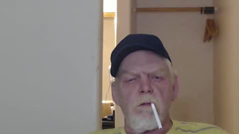 Snapshot of cockreadynow4u chatting on February 2025 07:18:01 AM cockreadynow4u online show from February 2025 07:18:01 AM