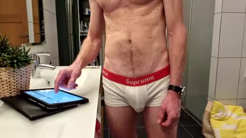 Snapshot of cockvantage chatting on December 2024 06:16:01 PM Cockvantage online show from December 2024 06:16:01 PM