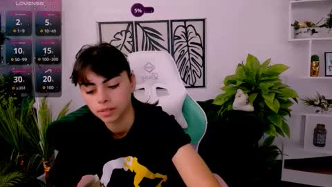 Olivia online show from September 2025 05:40:02 AM