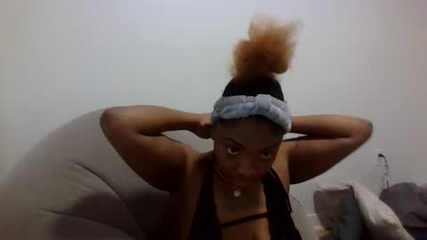 Snapshot of cocochanel197941 chatting on September 2025 04:33:02 AM chanel online show from September 2025 04:33:02 AM