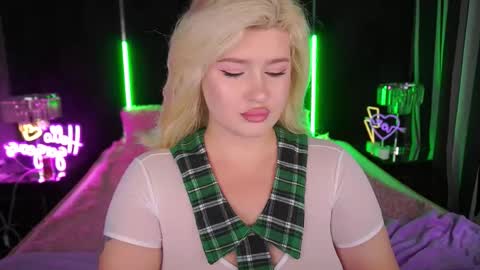 Snapshot of cocosecretss chatting on October 2025 07:20:02 AM onlyfans amyleyy online show from October 2025 07:20:02 AM