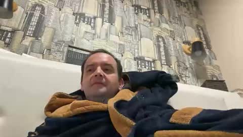 Snapshot of colambus555 chatting on October 2025 06:28:01 PM colambus555 online show from October 2025 06:28:01 PM