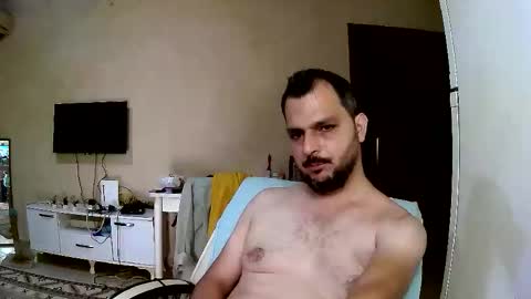 coldskull15 online show from September 2025 09:58:01 AM