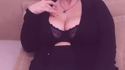 Maddison online show from February 2025 03:12:02 PM