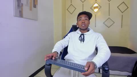 CollemanStone online show from December 2025 03:48:01 AM