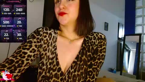 Collette online show from December 2024 12:44:02 PM