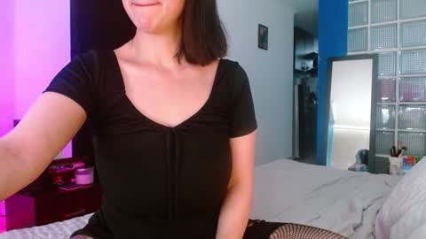 Collette online show from January 2025 07:58:02 PM