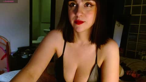 Collette online show from February 2025 06:19:01 AM