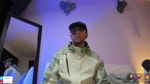 Snapshot of colstorw_ chatting on October 2025 10:34:02 AM colstorw_ online show from October 2025 10:34:02 AM