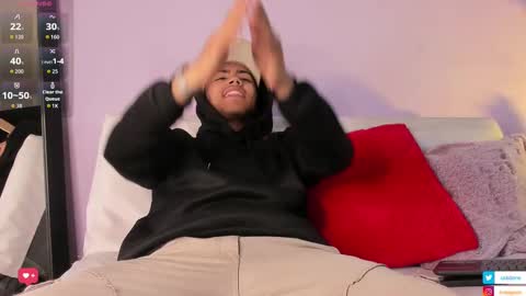 Snapshot of colstorw_ chatting on October 2025 10:36:01 AM colstorw_ online show from October 2025 10:36:01 AM