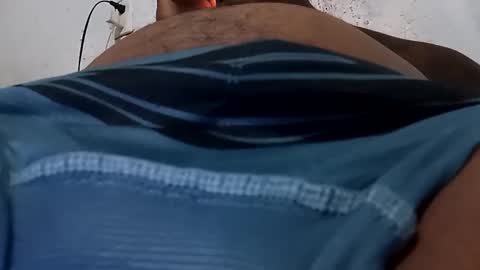 Snapshot of comomisuertemas chatting on October 2025 03:49:01 AM comomisuertemas online show from October 2025 03:49:01 AM