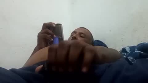 Snapshot of comomisuertemas chatting on October 2025 04:59:01 AM comomisuertemas online show from October 2025 04:59:01 AM