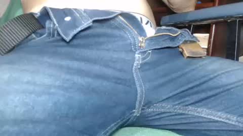 Snapshot of complacent12 chatting on October 2025 08:08:02 PM complacent12 online show from October 2025 08:08:02 PM