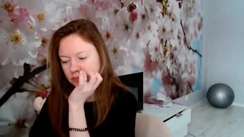 Snapshot of connie_daw chatting on January 2025 06:31:02 AM Connie Daw online show from January 2025 06:31:02 AM