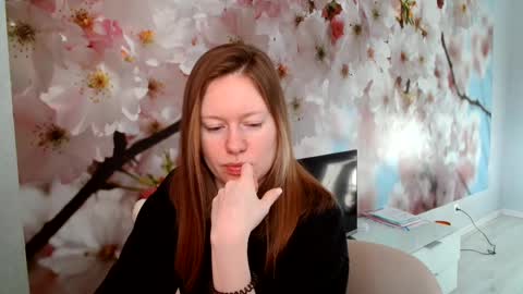 Snapshot of connie_daw chatting on January 2025 07:25:01 AM Connie Daw online show from January 2025 07:25:01 AM