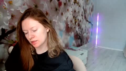 Snapshot of connie_daw chatting on February 2025 05:47:01 AM Connie Daw online show from February 2025 05:47:01 AM