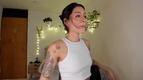 connie    online show from January 2025 01:36:01 PM