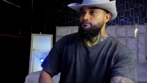 rusfegui online show from December 2024 04:04:02 AM