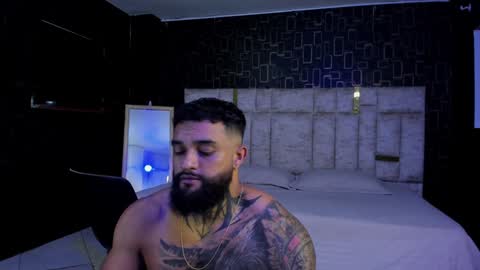 rusfegui online show from January 2025 04:01:01 AM