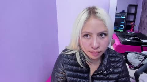 Constans online show from December 2024 04:37:01 PM